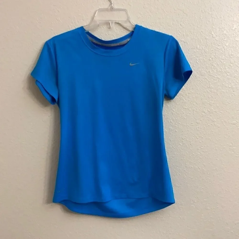 Nike Dri-FitBlue Shirt 👕